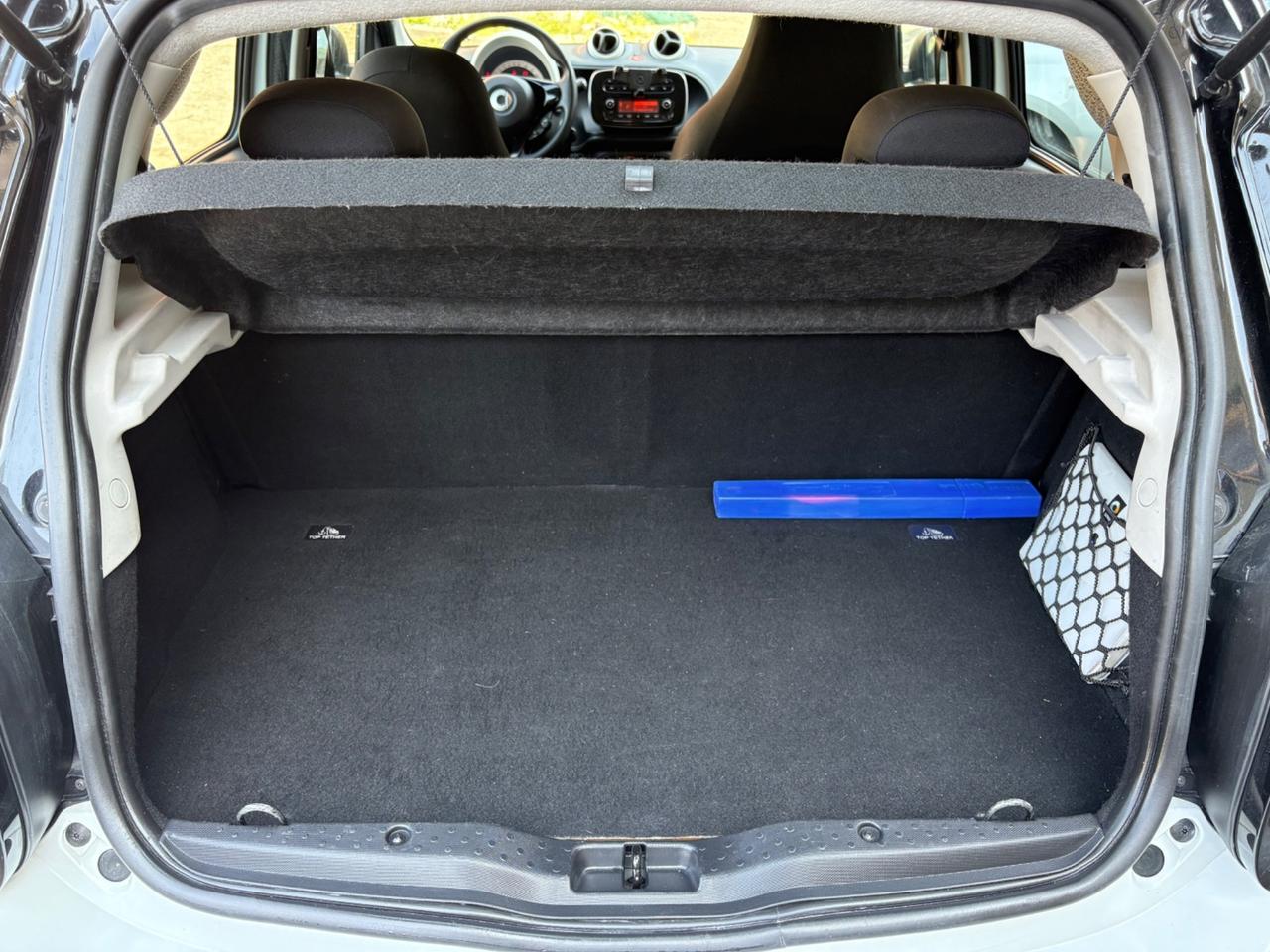 Smart ForFour 1.0 benzina 70CV NEOPATENTATI 2018