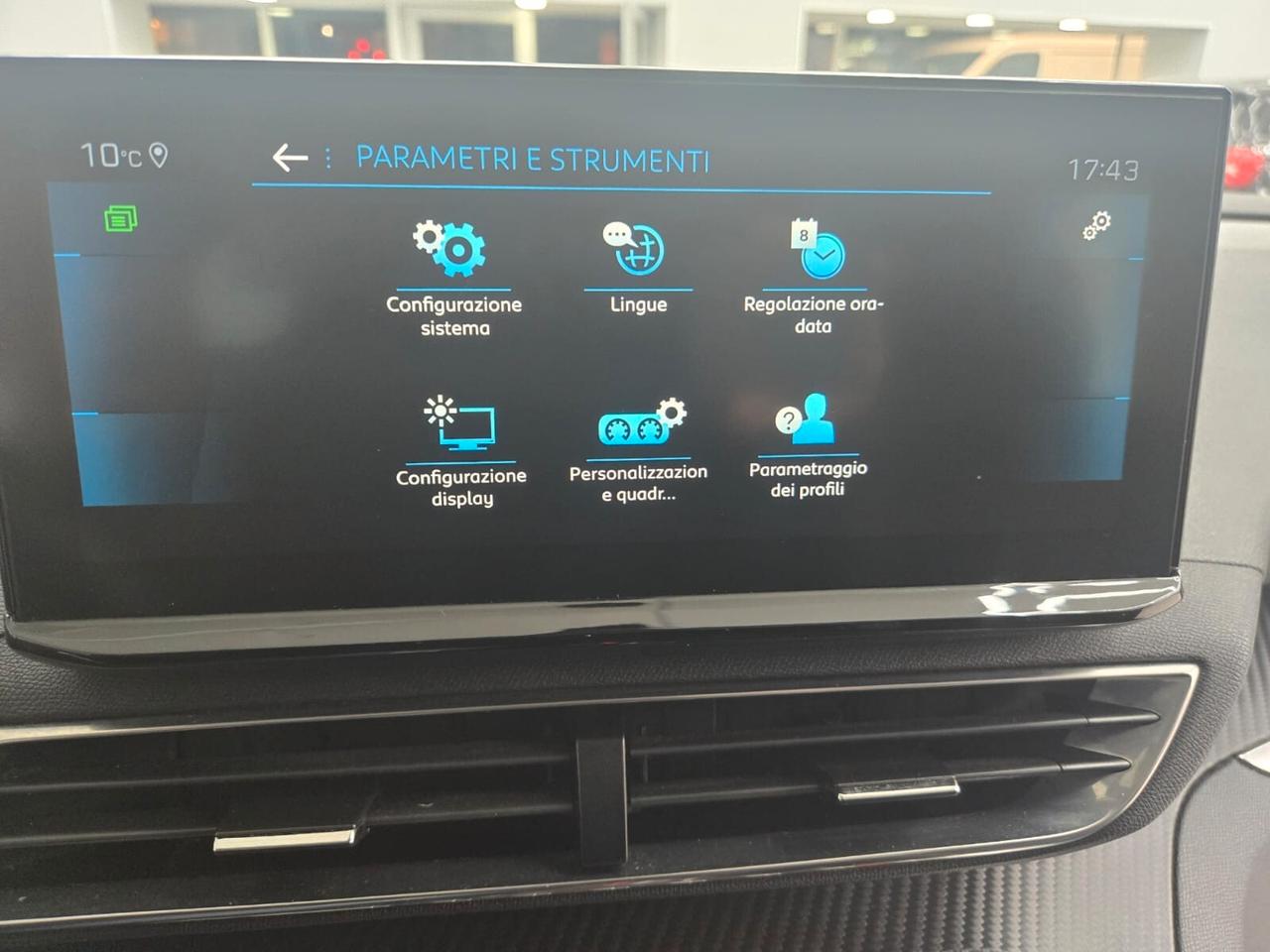 Peugeot 3008 BlueHDi 130 S&S EAT8 Allure