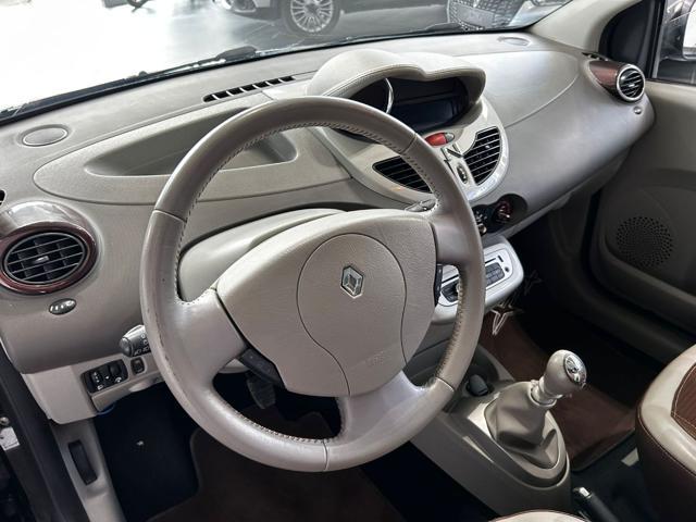 RENAULT Twingo 1.2 16V Etoile