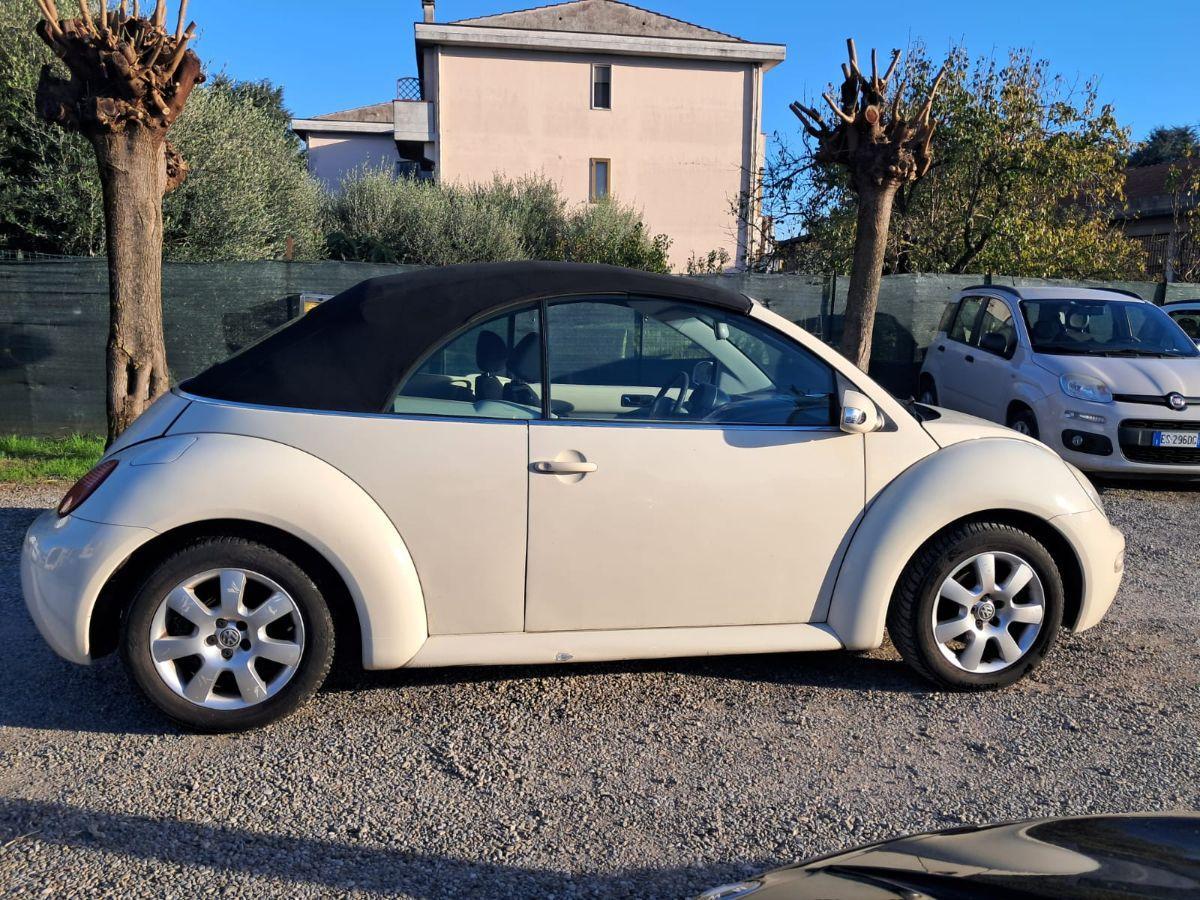 VOLKSWAGEN - New Beetle Cabrio - 1.6 Cabrio