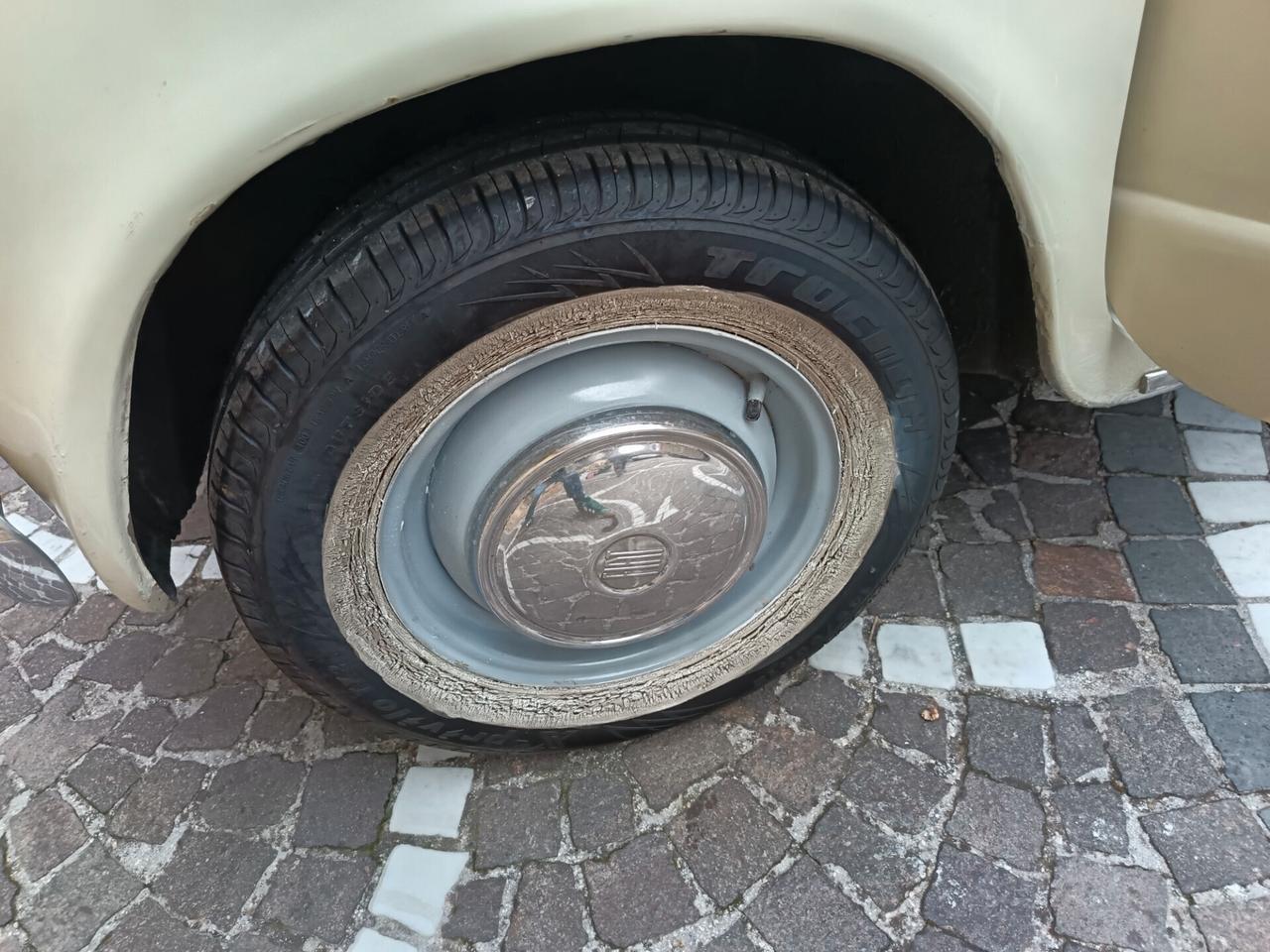 Fiat 600 seicento anno 1968 ORIGINALE
