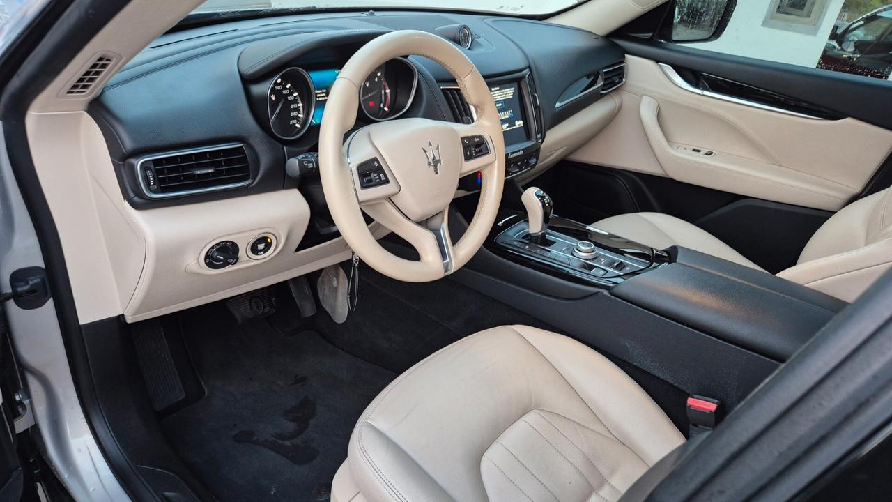 Maserati Levante V6 Diesel 275 CV AWD