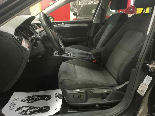 VOLKSWAGEN Passat Variant 2.0 TDI SCR EVO DSG ** KM CERTIF. VOLKS **
