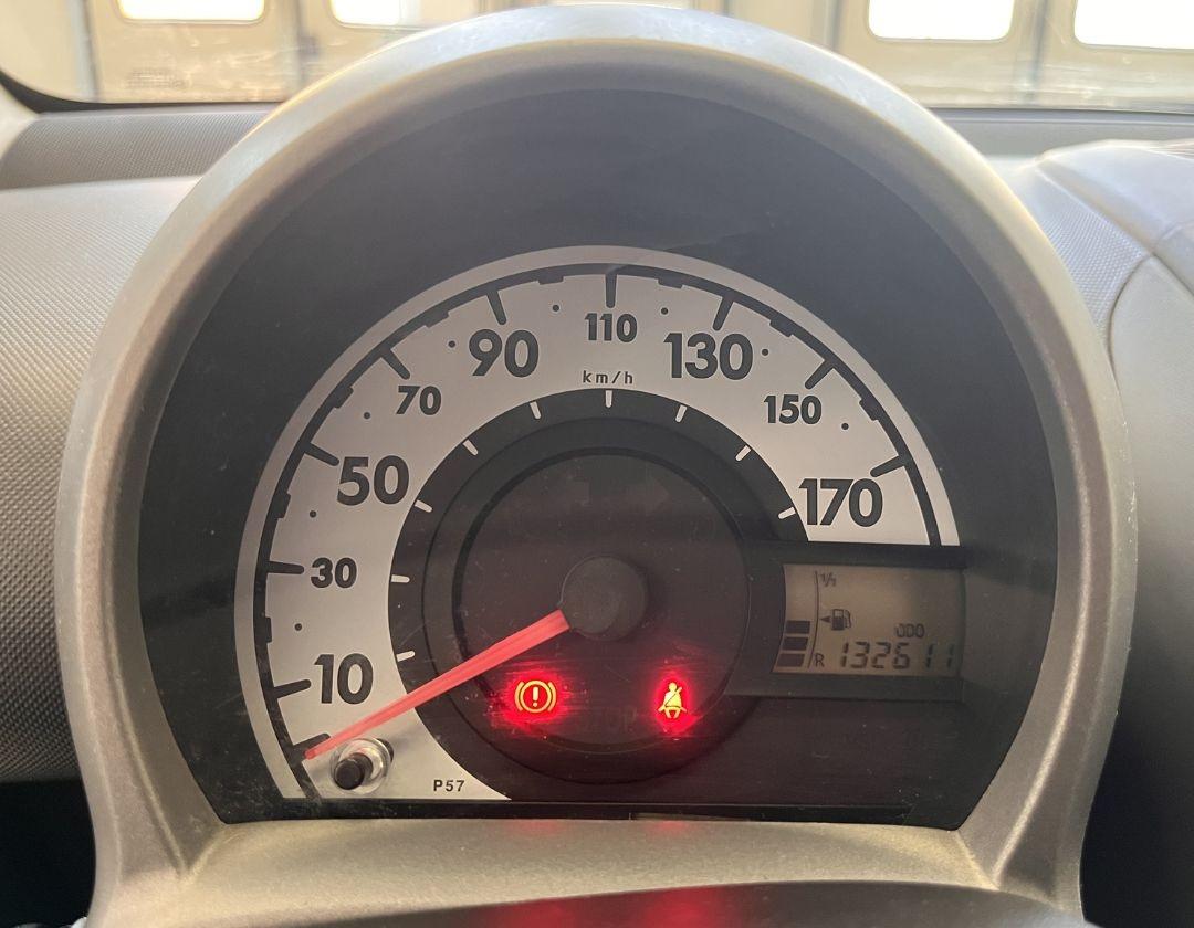 TOYOTA Aygo 1ª serie - Aygo 1.0 12V VVT-i 3 porte Now Connect