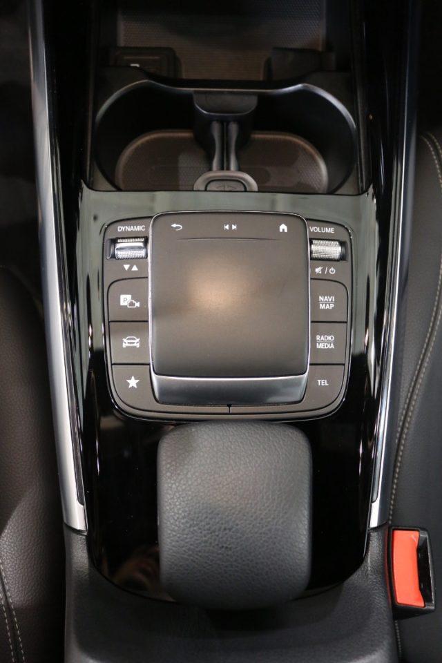 MERCEDES-BENZ GLA 200 d Automatic Sport Plus