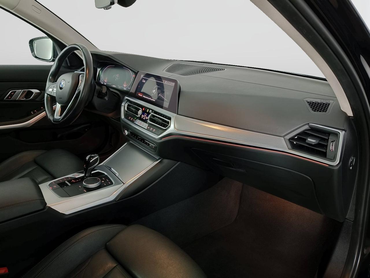 BMW Serie 3 G21 2019 Touring - 320d Touring mhev 48V xdrive Luxury auto