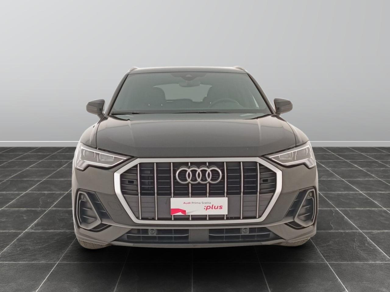 Audi Q3 35 2.0 tdi s line edition s tronic