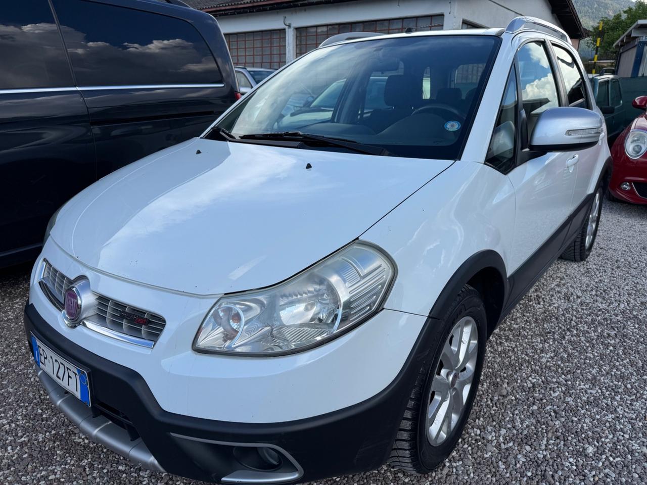 Fiat Sedici 2.0 MJT 16V DPF 4x4 Emotion