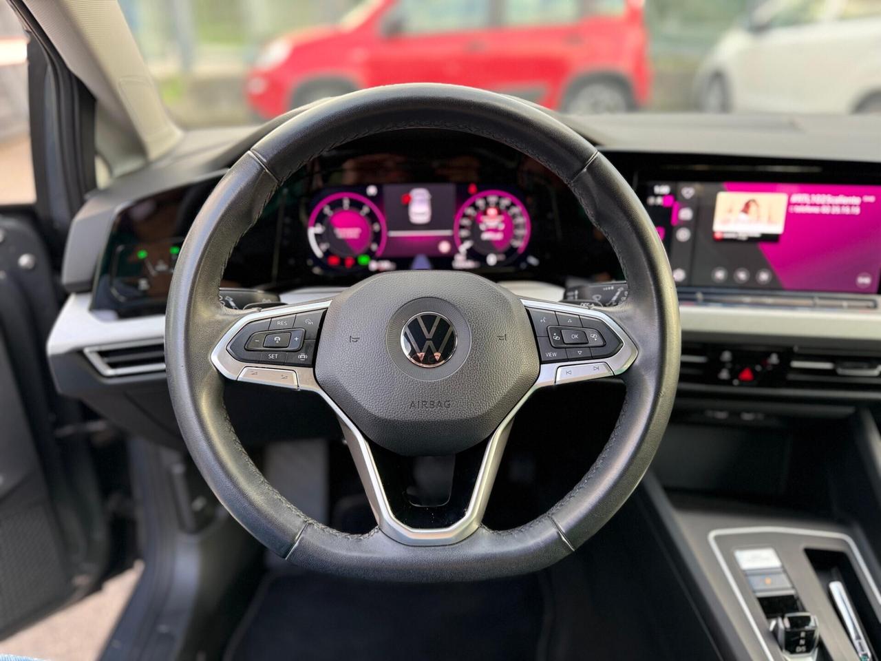 Volkswagen Golf 2.0 TDI 116 CV DSG Life