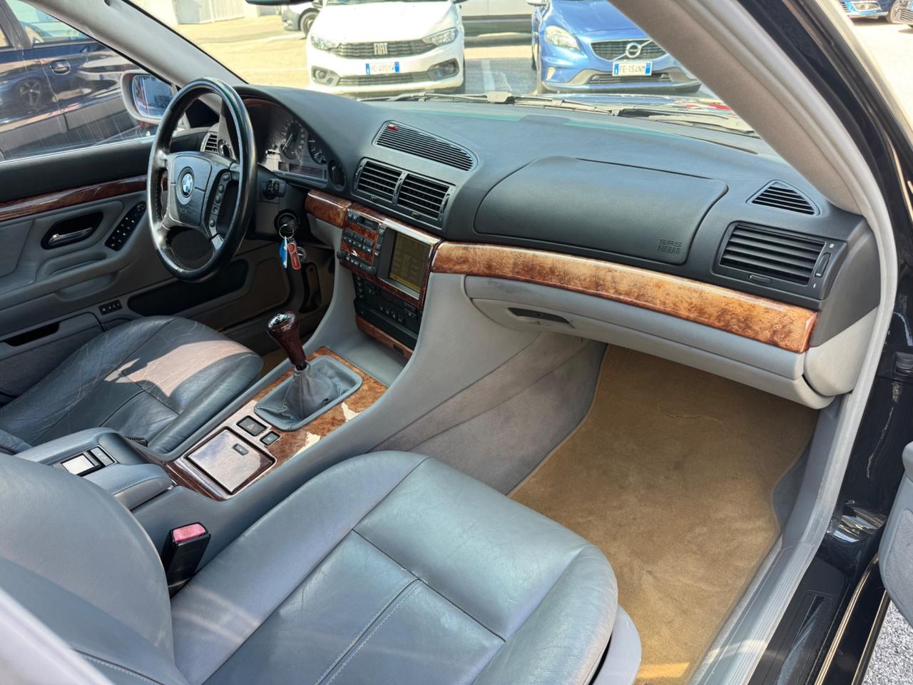 Bmw 728 728i 24V cat