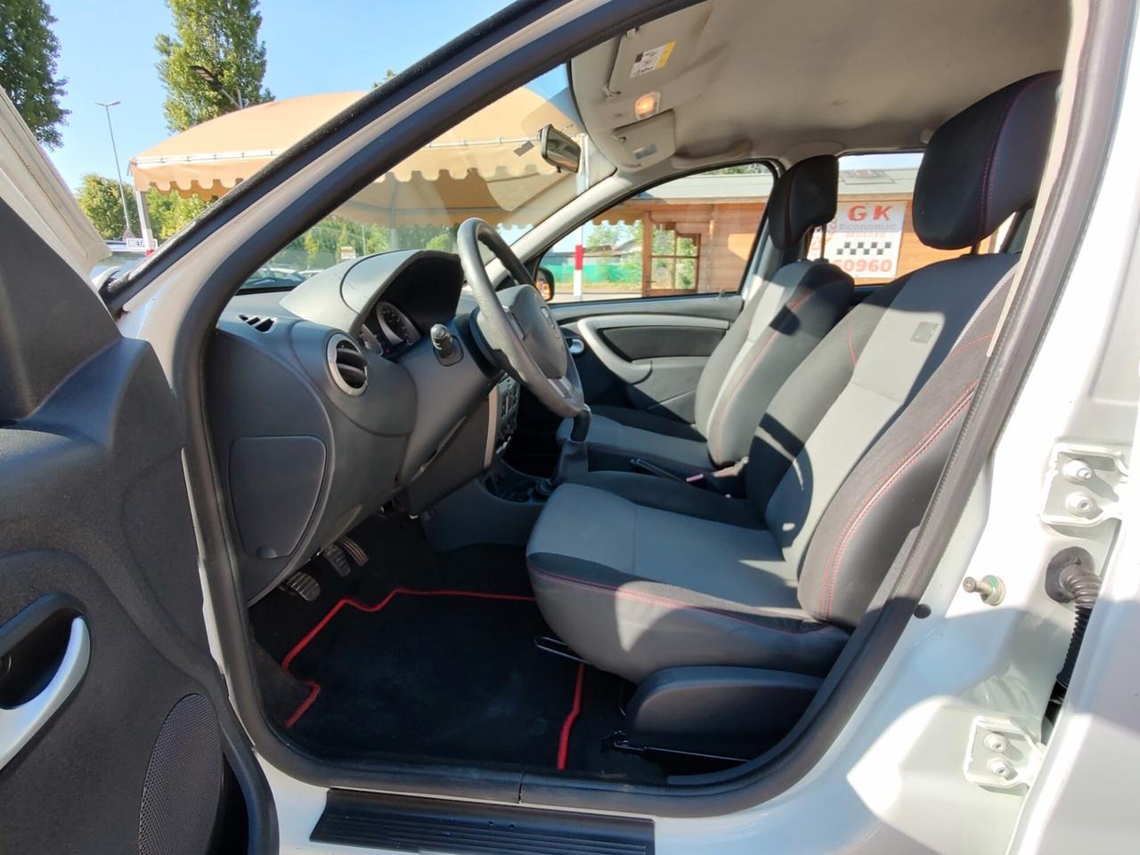Dacia Duster 1.6 110CV 4x2 GPL Lauréate, OK NEOPATENTATI, GARANZIA L.12 MESI
