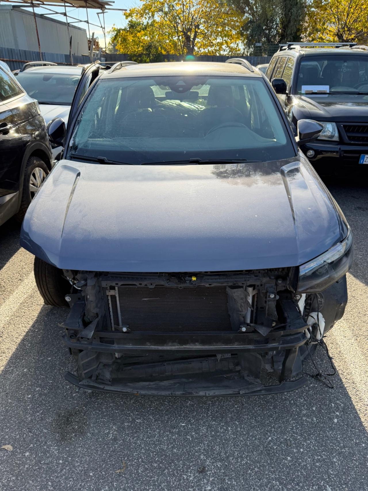 Volkswagen T-Cross 1.0 TSI 110 CV SINISTRATA