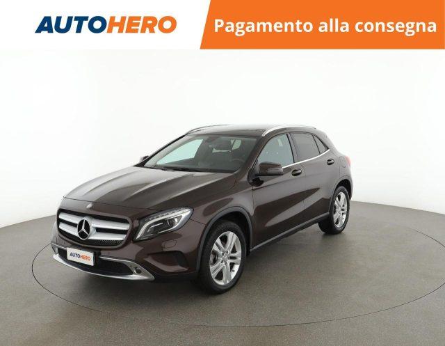 MERCEDES-BENZ GLA 200 d Automatic Sport