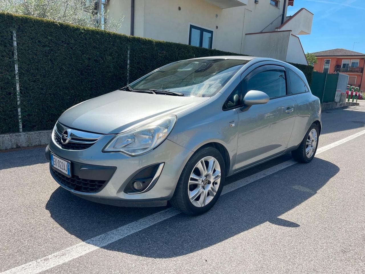 Opel Corsa 1.2 85CV 3 porte GPL-TECH Elective