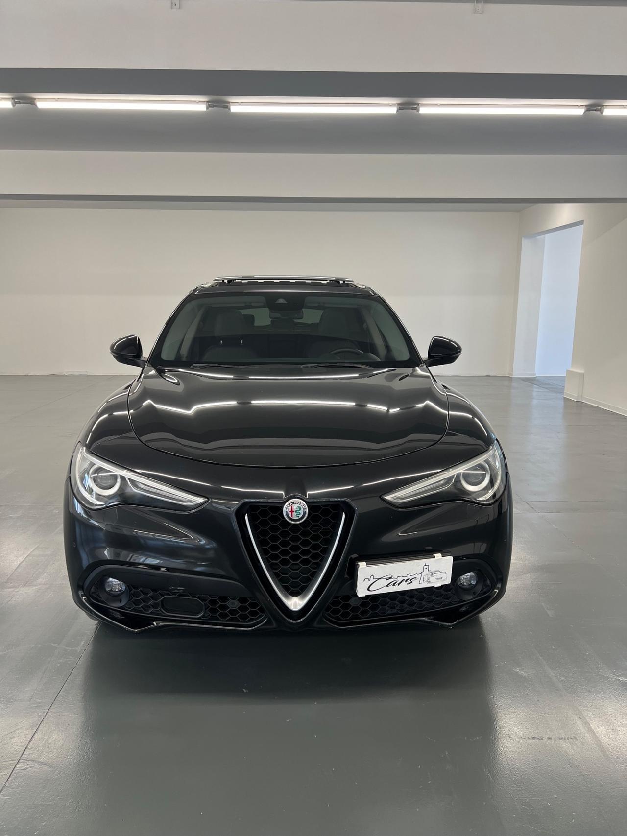 Alfa Romeo Stelvio 2.2 Turbodiesel 210 CV AT8 Q4 Executive