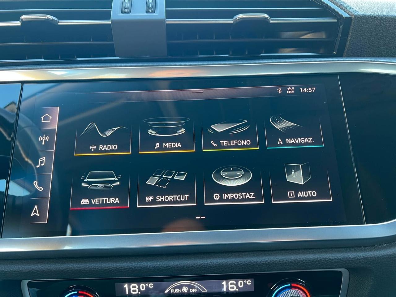 Audi Q3 2.0 TDI 150 CV S tronic Sport NAVI PARK LED