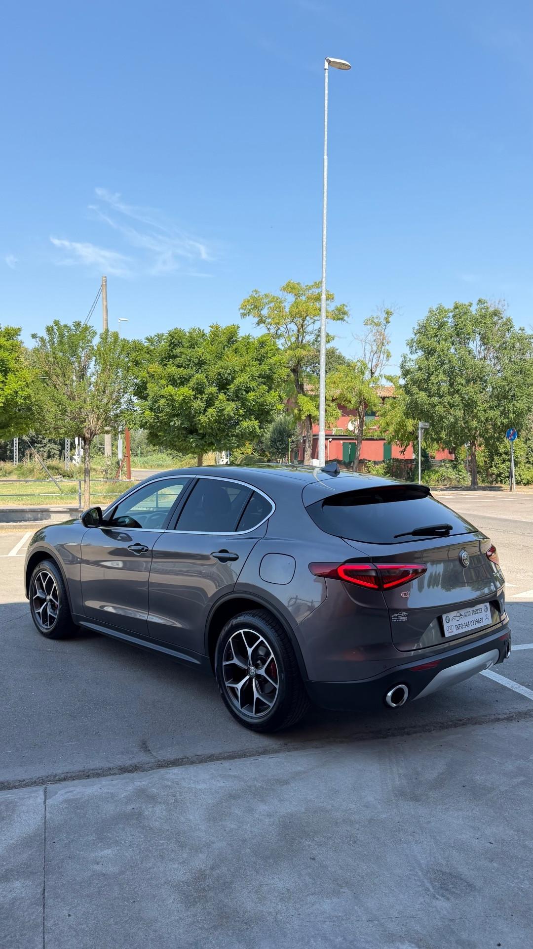 Alfa Romeo Stelvio 2.2 Turbodiesel 190 CV AT8 Q4 Executive