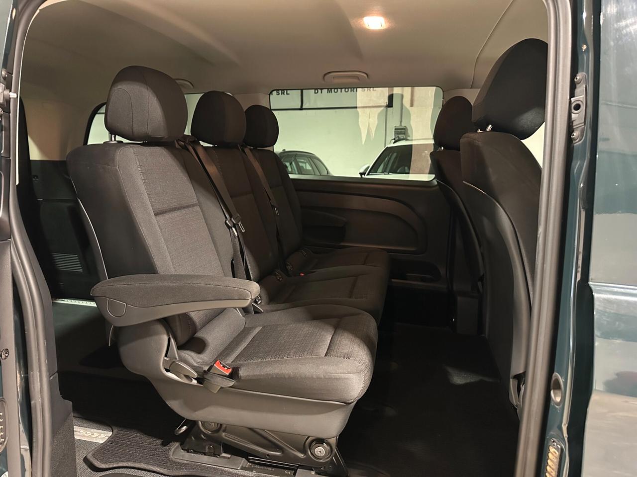 Mercedes-benz Vito 109 CDI Long - AUTOCARRO 5 POSTI 940KG PORTATA