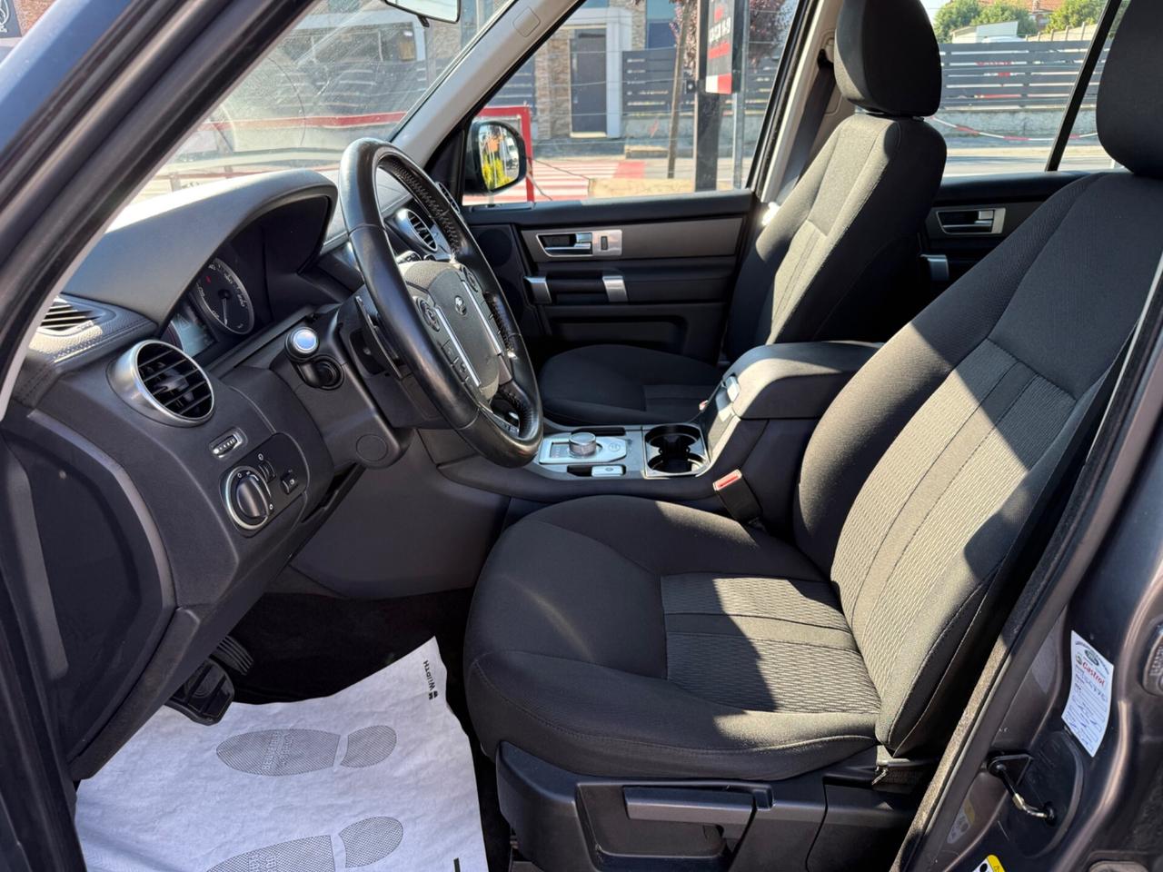 Land Rover Discovery 4 3.0 TDV6 211CV HSE AUTOCARRO 5POSTI