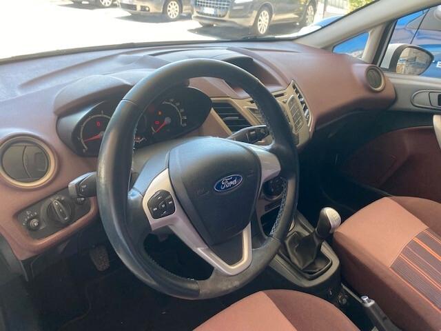 Ford Fiesta Fiesta 1.4 5 porte Bz.- GPL