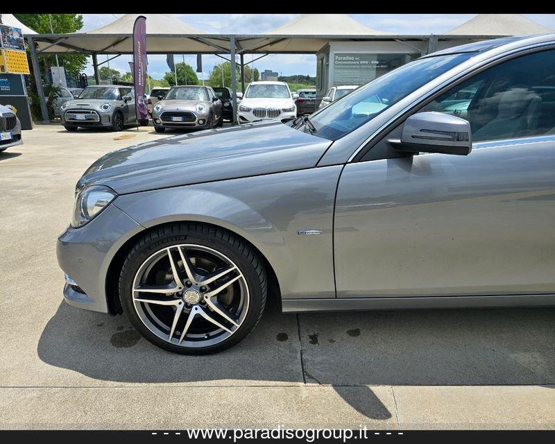 Mercedes-Benz Classe C - W204 2011 Coupe C Coupe 250 cdi (be) Avantgarde