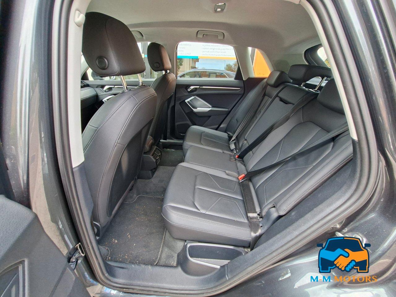 Audi Q3 40 2.0 tdi S line quattro 190cv unico proprietario
