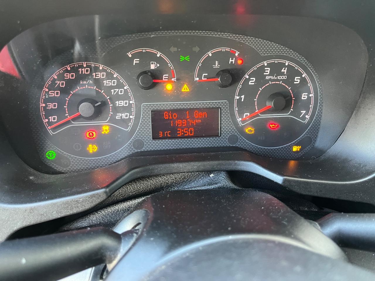 Fiat Fiorino 1.3 MJT 95CV Cargo Adventure