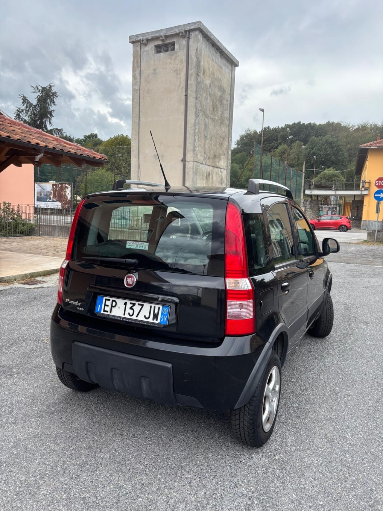 Fiat Panda 1.3 MJT 16V DPF 4x4 Climbing