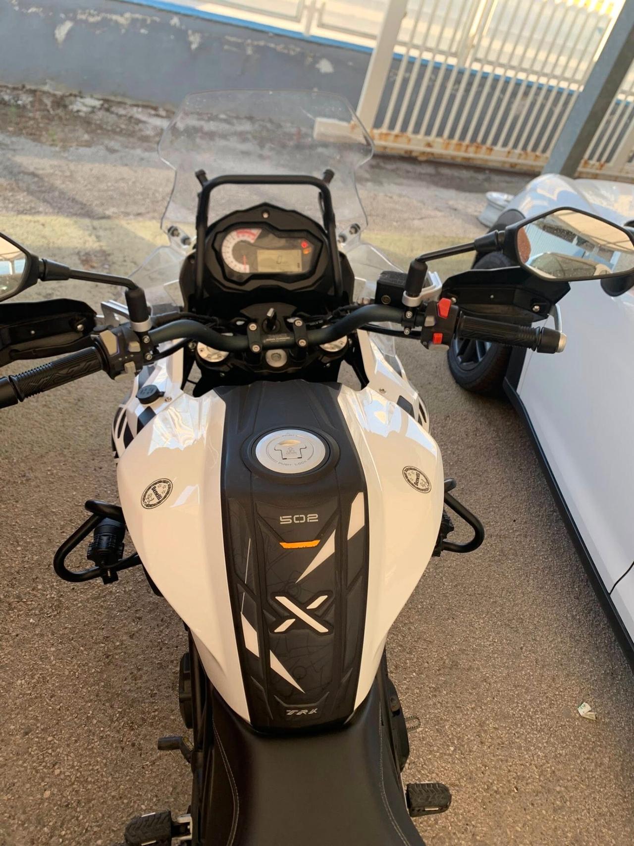 benelli TRK 502 X