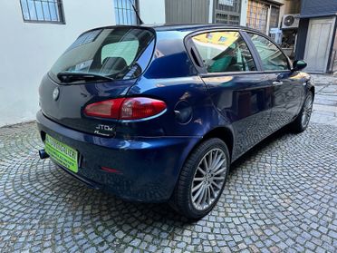 Alfa Romeo 147 1.9 JTD *Murphy&Nye