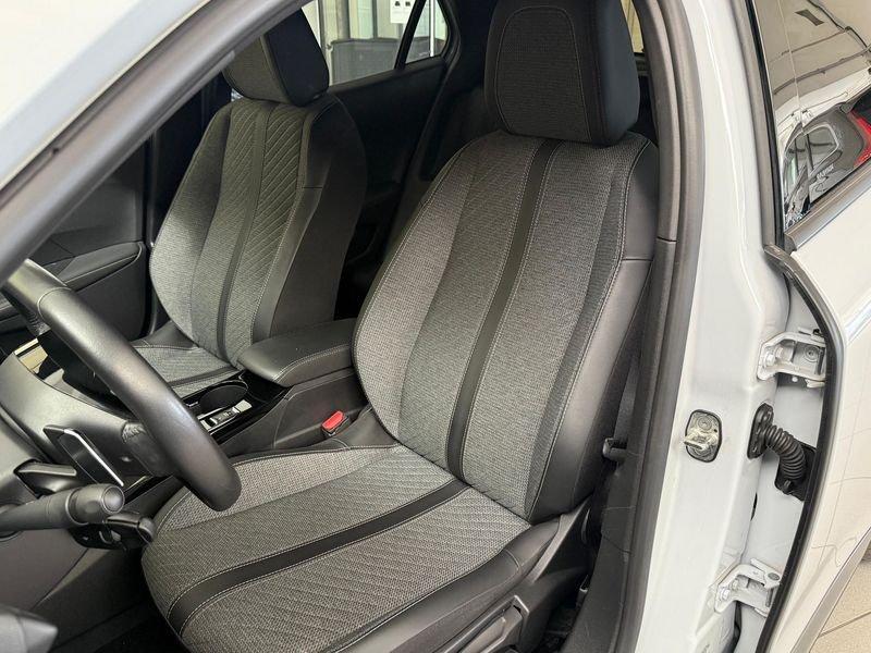 Peugeot 2008 BlueHDi 130 S&S EAT8 Allure