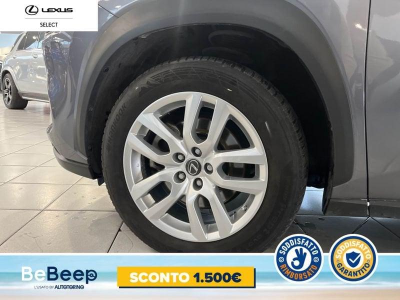 Lexus NX 300H 2.5 BUSINESS 4WD CVT