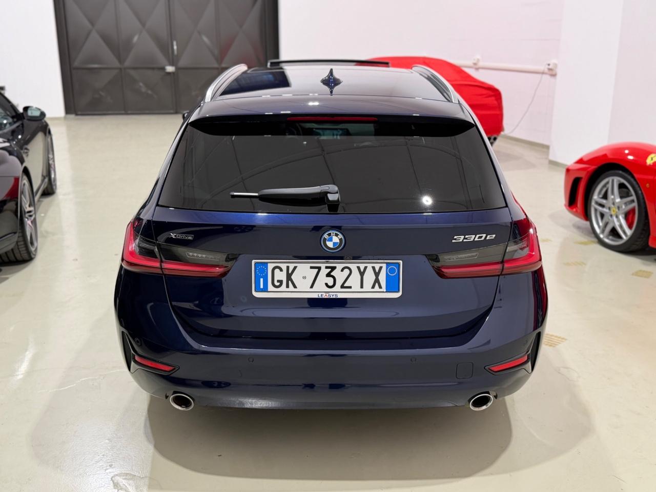 Bmw 330e xDrive Touring FULL, UNIPRO