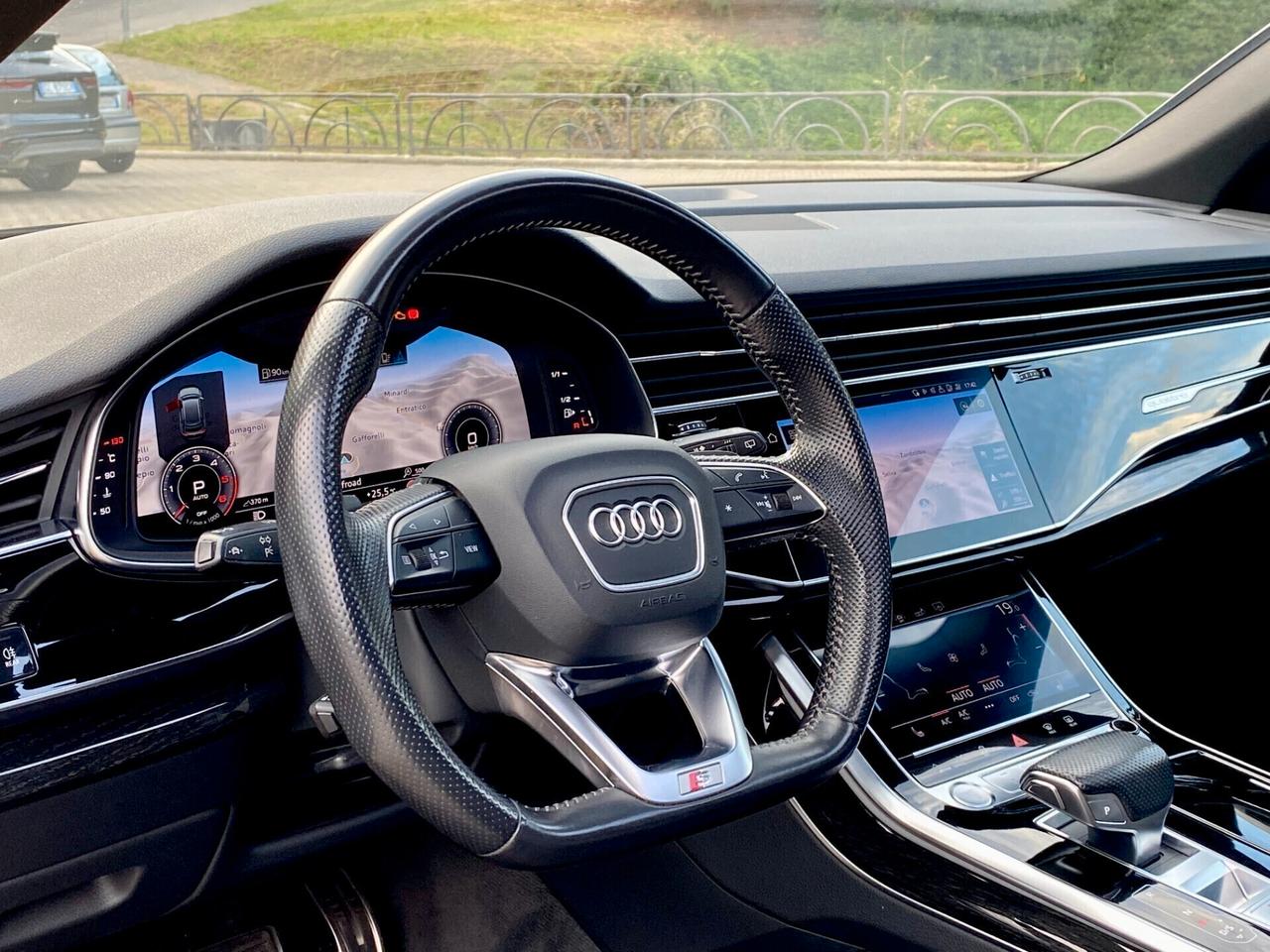 Audi Q8 50 TDI 286 CV quattro,SLINE,PANORAMA,RETROSTERZANTE