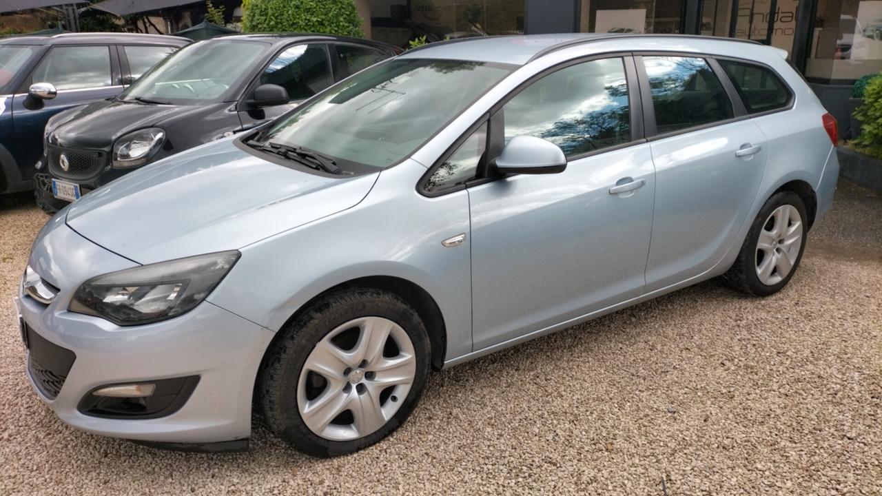 Opel Astra 1.4 Turbo 140CV GPL PREZZO OUTLET