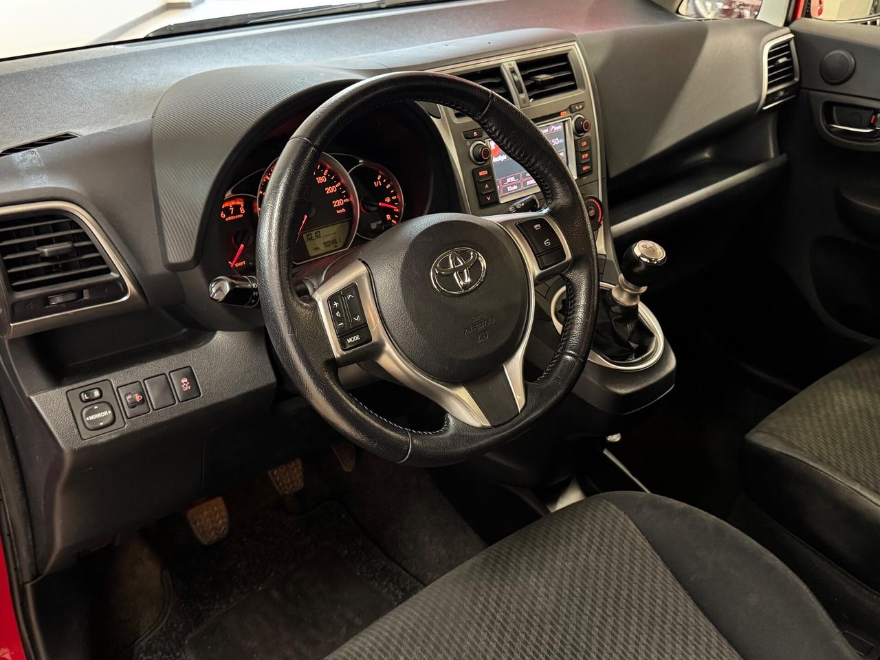 Toyota Verso-S 1.3-Gancio-PortaBici-E5-UniPro-Garantita