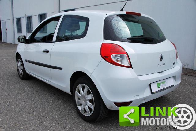 RENAULT Clio Van 1.5 Dci 75CV 2013 - AUTOCARRO