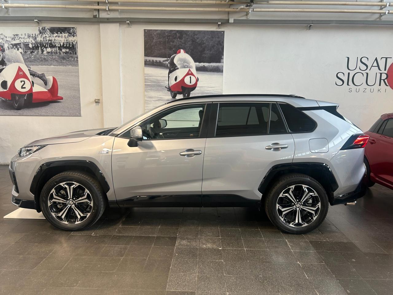 Suzuki Across 2.5 Plug-in Hybrid E-CVT 4WD Top