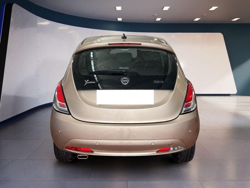 Lancia Ypsilon III 2015 1.0 hybrid Gold s&s 70cv