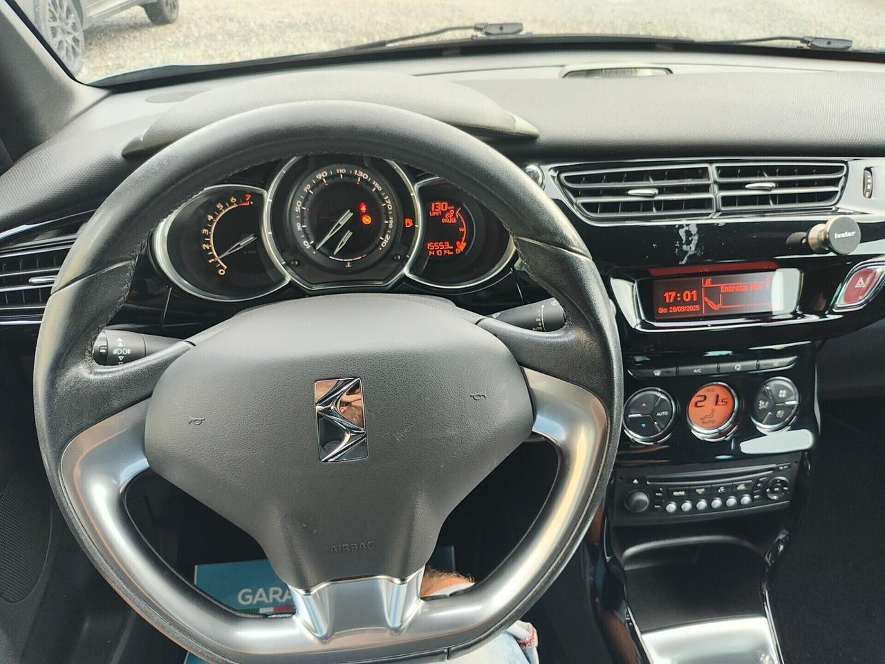 Citroen DS DS3 1.5 SPORT BICOLOR