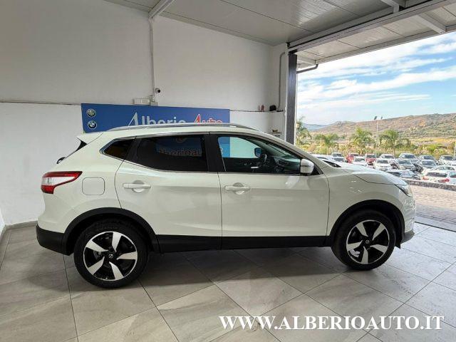NISSAN Qashqai 1.5 dCi N-Connecta 360