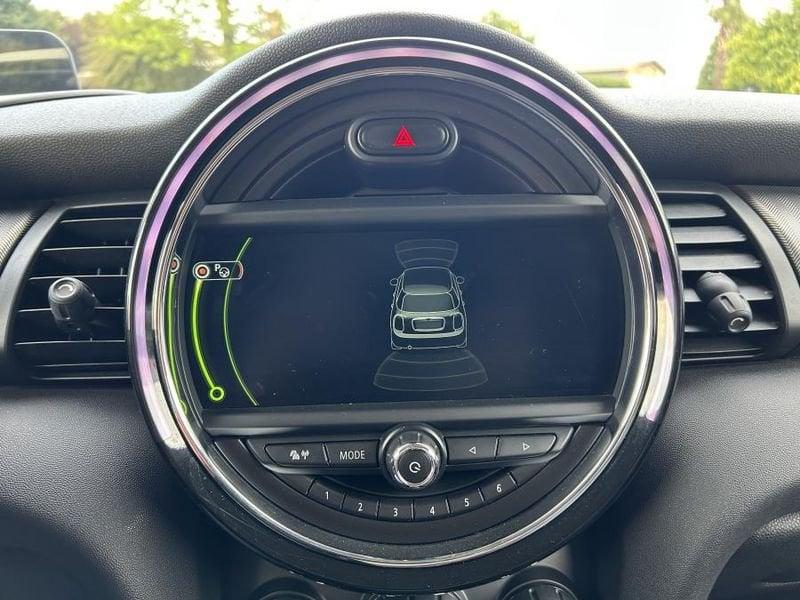 MINI Cooper D 1.5 Hype 5 porte auto SUPER-ACCESSORIATA