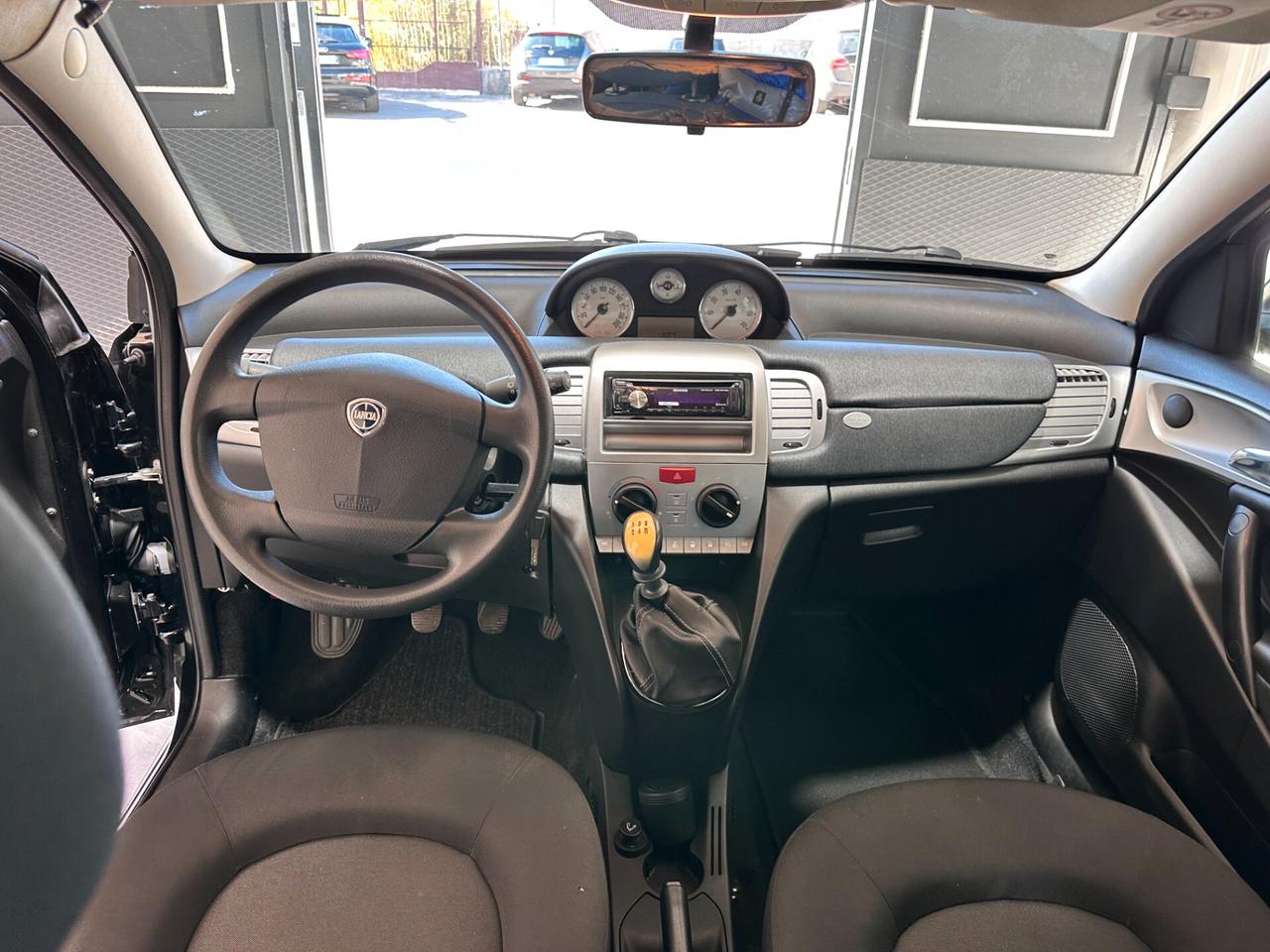 Lancia Ypsilon 1.2 69 CV Unyca - UNICO PROP. - NUOVA!!!