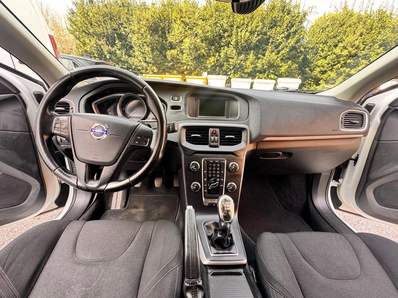 Volvo V40 D2 1.6 Summum !!GARANTITA!!