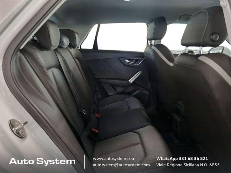 Audi Q2 Q2 30 1.6 tdi Identity Black s-tronic my20