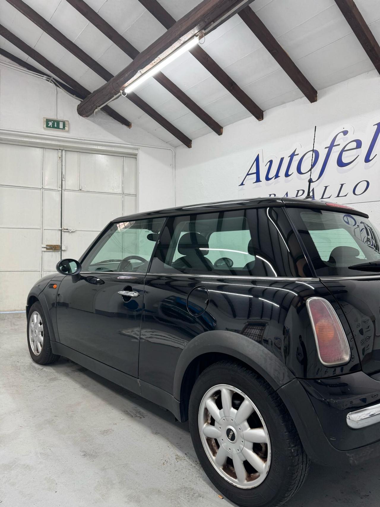 Mini Mini 1.6 16V One de luxe