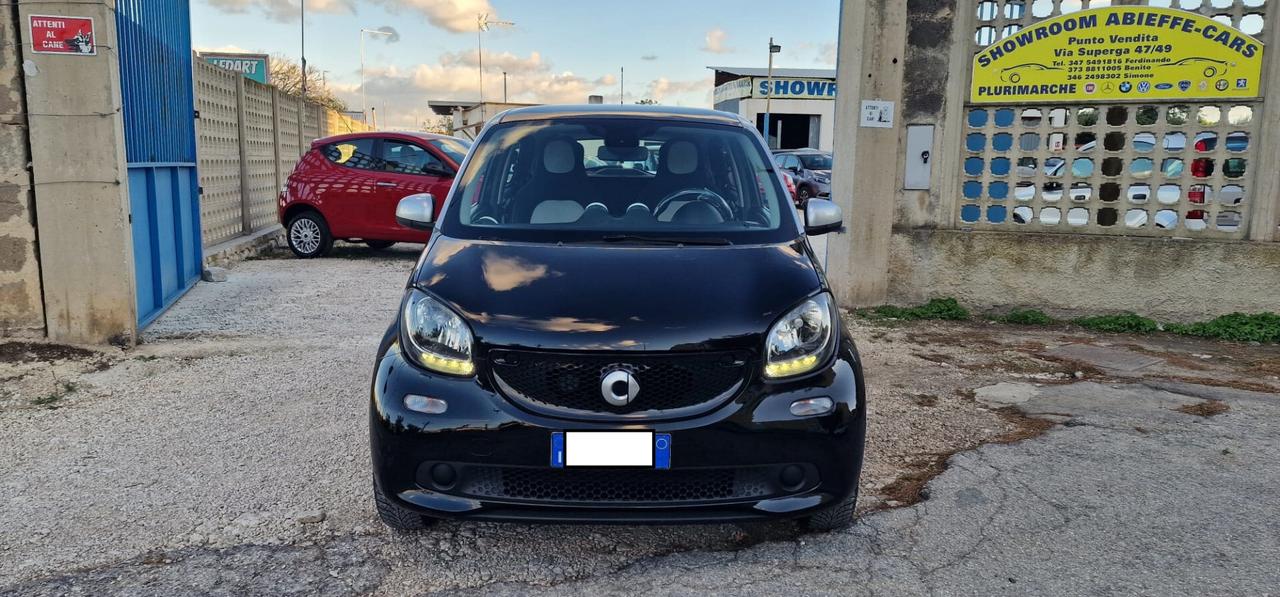 Smart ForFour 70 1.0 Prime 2015
