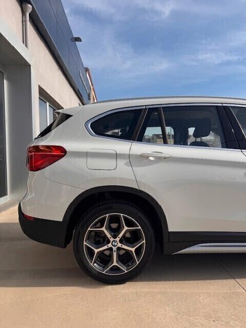 Bmw X1 sDrive18d xLine autom- 2017