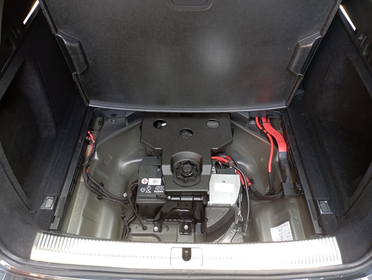 Audi 2.0 A4 35 TDI/163 CV S tronic Business