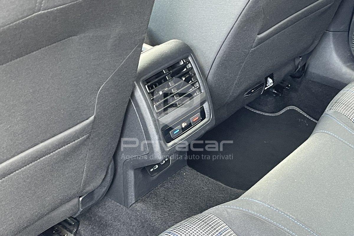 VOLKSWAGEN Golf 1.4 Plug-In Hybrid DSG GTE